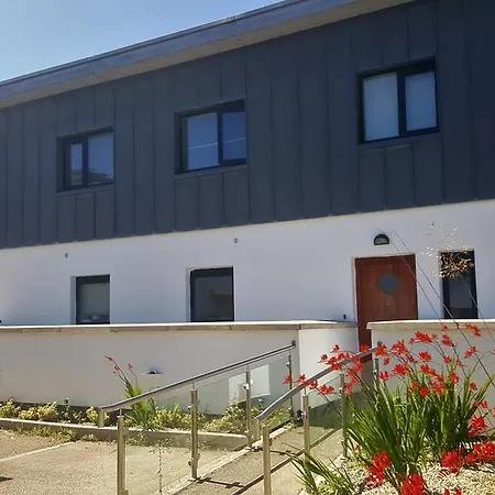 فندق Milligan Court *